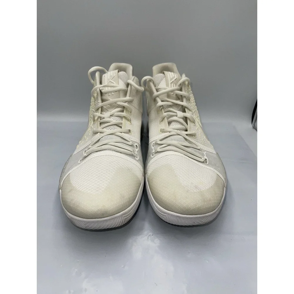 Nike‎ Kyrie 3 Ivory - 852395-101 Size 16 Ivory/Pale Grey-Light Bone